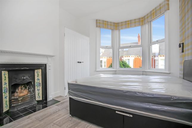 Maisonette to rent in Addycombe Terrace, Newcastle Upon Tyne