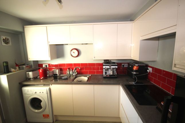 21, Wilkins Road, Bridgwater photo 5