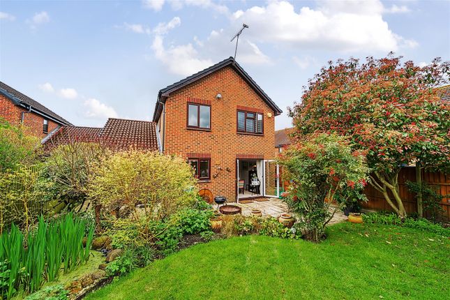 Detached house for sale in Holbeche Close, Yateley, Hampshire