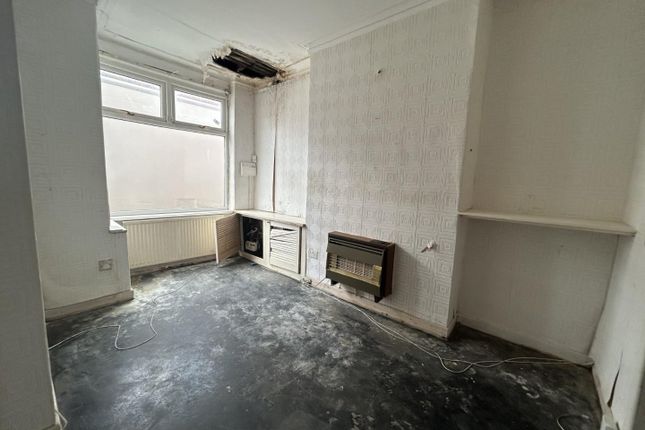 47, Parkfield Avenue, Rusholme photo 3