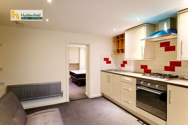 Find 1 Bedroom Flats And Apartments To Rent In Huddersfield Zoopla