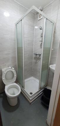 Flat 1, 74, Duckworth Lane, Bradford photo 5