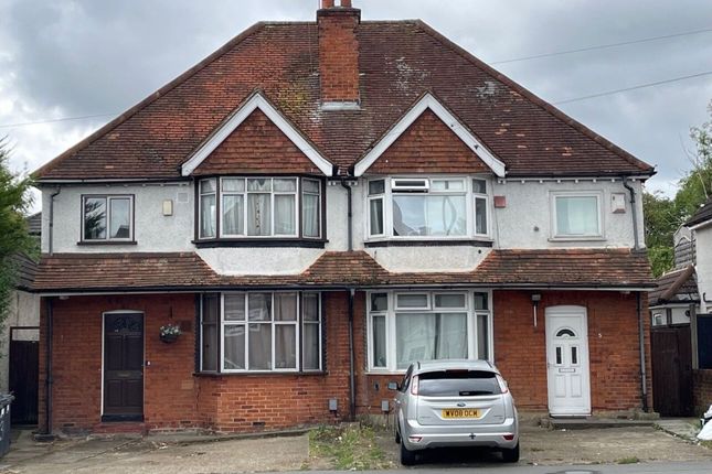 5-bed house on Aldershot Road, Guildford, £3,500/mo