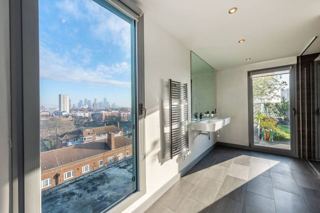 Thumbnail Flat for sale in Victoria Mills, Boyd Street, Aldgate, London