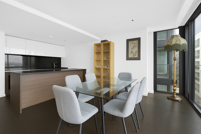 11,, Merano Residences, London photo 4