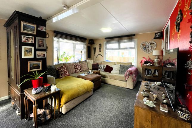 8 Seaview Caravan Park, Forres photo 2