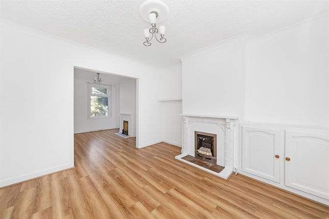 20, Eland Road, Croydon photo 3