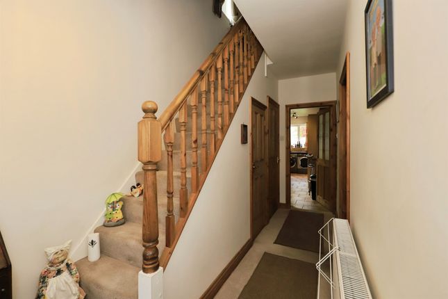 161, Clark Road, Wolverhampton photo 2