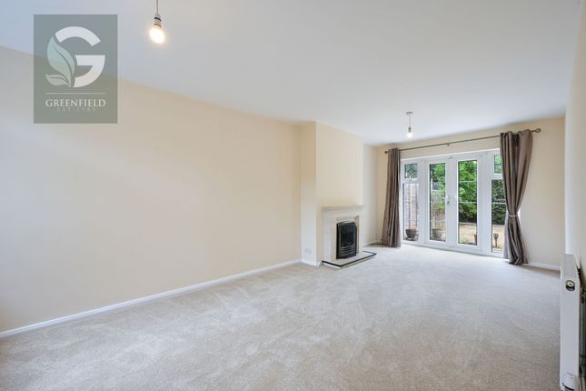 27 St. Marys Close, Epsom photo 4