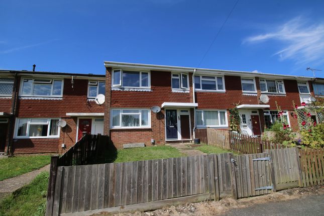 Thumbnail Terraced house for sale in Lyall Place, Farnham