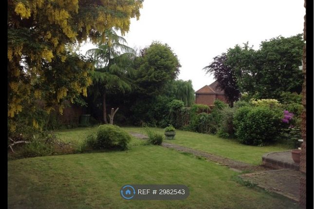 Holly Bank Road, York photo 4