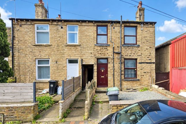 2-bed terraced on 15, Fair Street, Huddersfield, £25,000