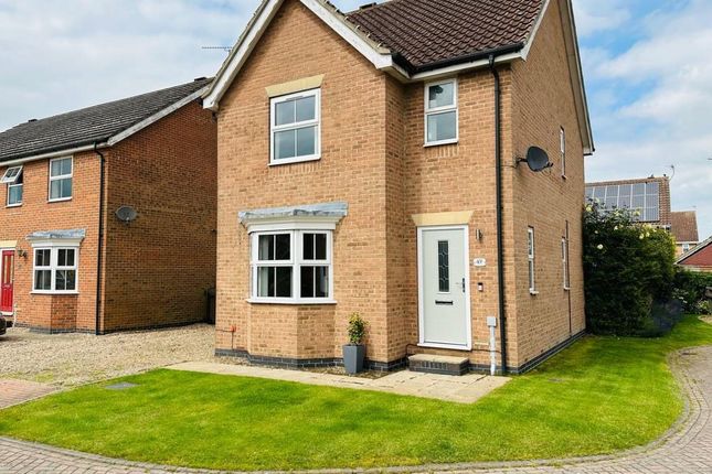 Thumbnail Detached house for sale in Queens Drive, Goole