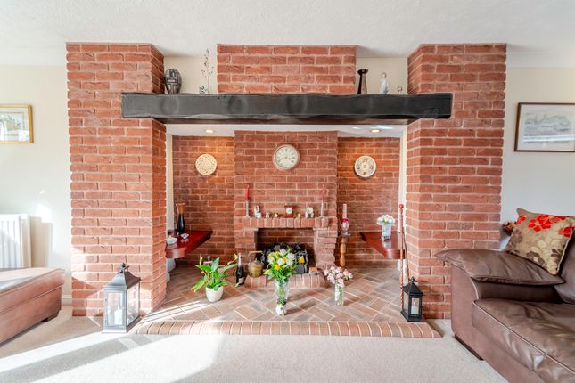 7 Darleydale Close, Mansfield photo 4