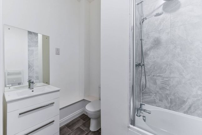 Flat for sale in The Grove, Streatham, London