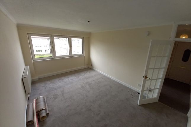 3/3 44 Keal Avenue, Glasgow photo 3