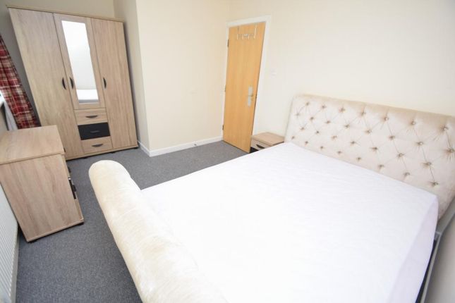 Town house to rent in 373 Stretford Road, Hulme, Manchester