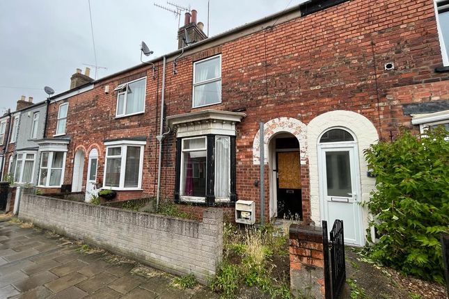 Thumbnail Terraced house for sale in Drake Street, Gainsborough