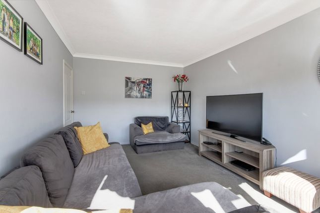 17, Green Way, Longfield photo 3