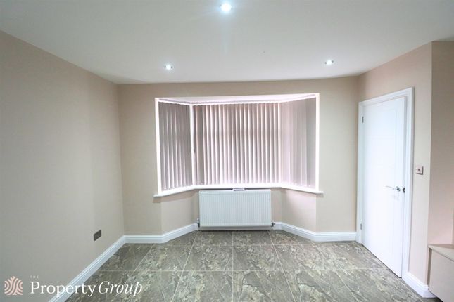 82, Farren Road, Coventry photo 4