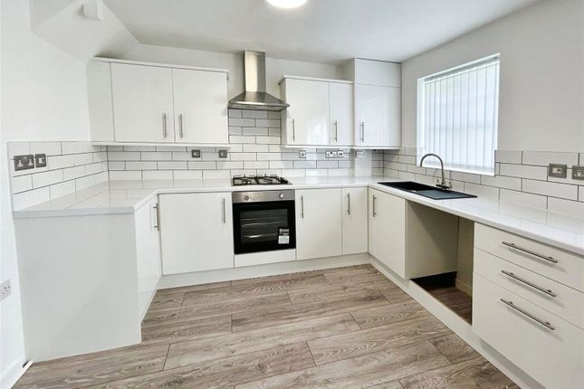 78, All Hallows Drive, Merseyside photo 3