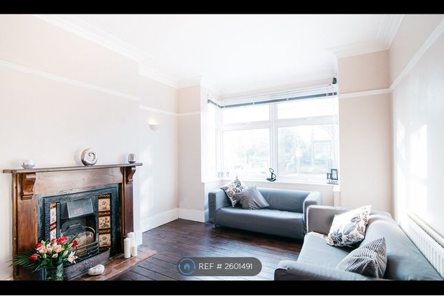 1-bed house on Upperton Road, Leicester, £625/mo