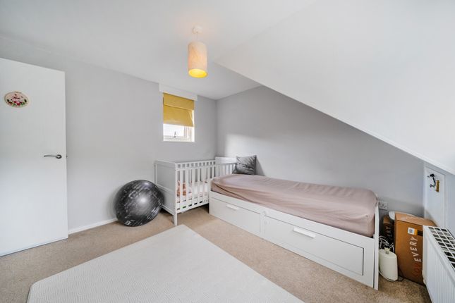 161, Barset Road, London photo 4