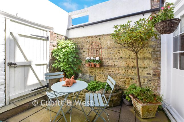 11, Church Street, Littlehampton photo 2