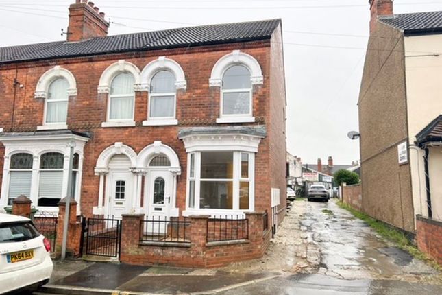 Thumbnail Flat for sale in Sea View Street, Cleethorpes
