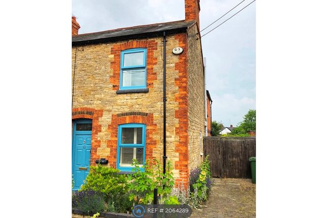 Semi-detached house to rent in West Street, Olney