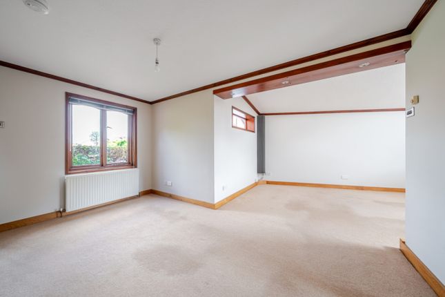 51, Yarrow Drive, Harrogate photo 4