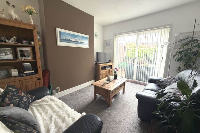 17, Wardrew Road, Exeter photo 4