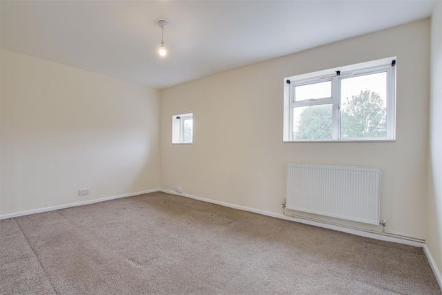 Lakeside Road, Cheshunt Waltham Cross photo 5
