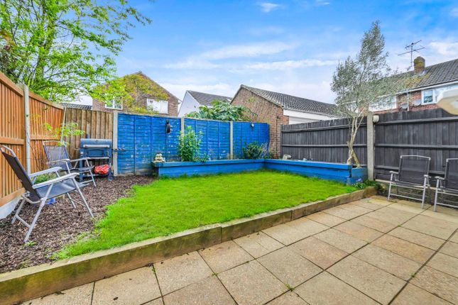 9, Rayfield Close, Barnston photo 4