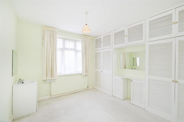 Property for sale in Canfield Road, Woodford Green
