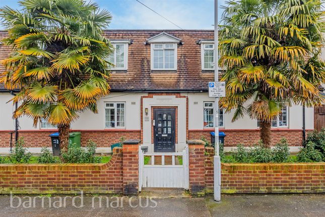 Thumbnail Flat for sale in Beresford Road, New Malden