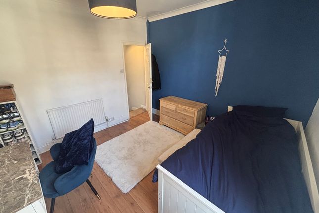 67, Sheffield photo 2