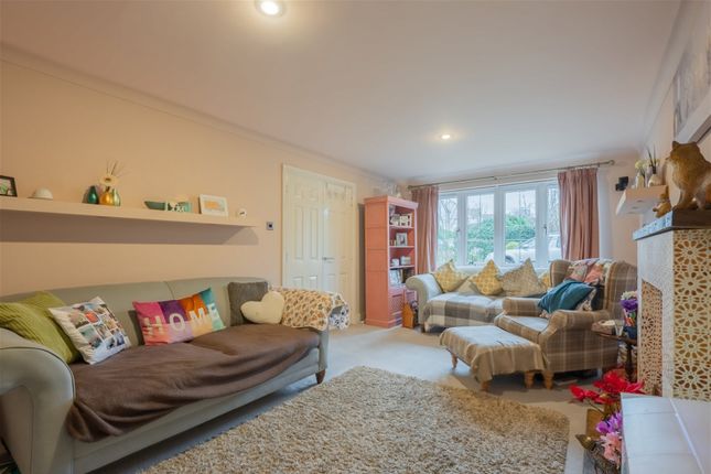 Detached house for sale in Brunel Close, Hedge End, Southampton