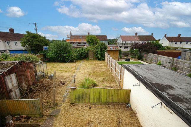 11, Lynch Road, Gloucestershire photo 3