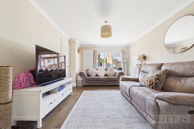 24, Warren Close, St. Leonards-On-Sea photo 4