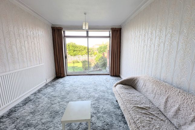 14, Merrivale Avenue, Redbridge photo 4