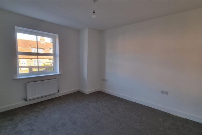 Thumbnail Flat for sale in Coombe Road, East Meon, Petersfield, Hampshire