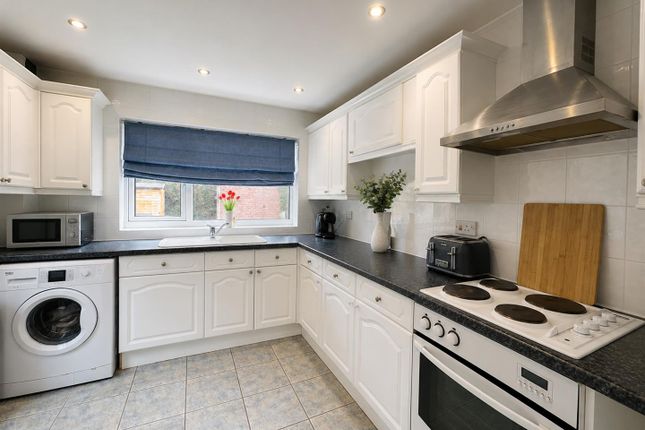 19, Chestnut Garth, Selby photo 2