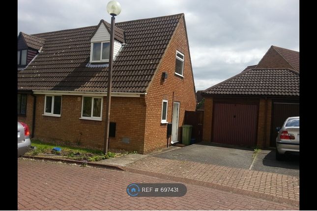 Nelson Close, Crownhill, Milton Keynes photo 4