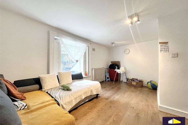 Thumbnail Property to rent in Knollys Road, London