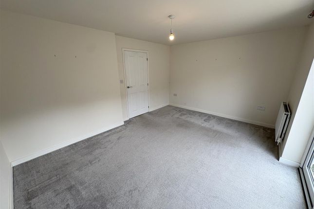 28, Haydock Drive, Darlington photo 4