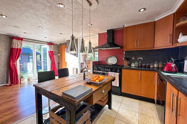 7, Hunters Pointe, Congleton photo 3