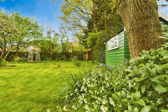Detached bungalow for sale in Beverley Gardens, Bursledon, Southampton