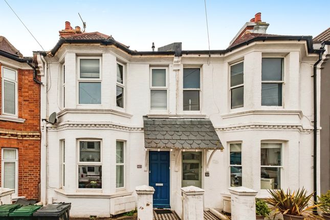 Thumbnail Flat for sale in Lennox Road, Hove
