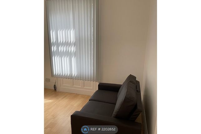 Studio to rent in Edward Street, Derby